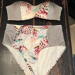 Athleta bathing suit